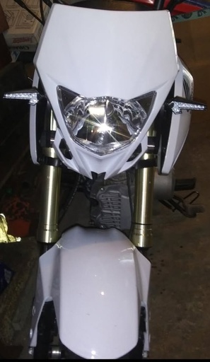 002-front-closeup.jpg